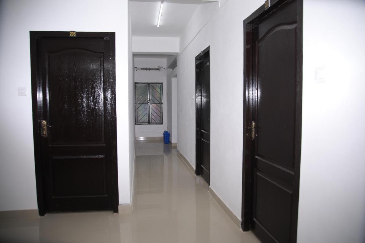Meghna Residency होटल Thiruvananthapuram
