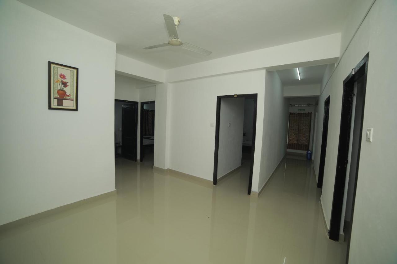 Meghna Residency होटल