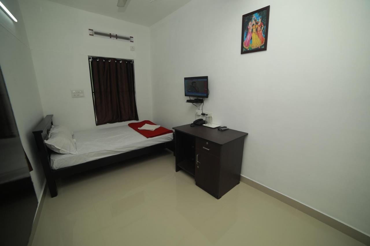 Meghna Residency होटल Thiruvananthapuram