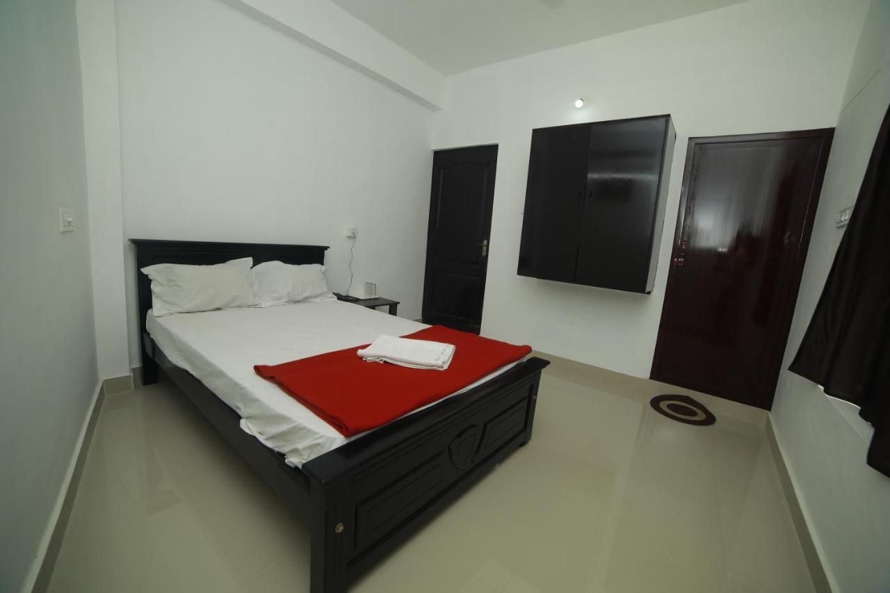 Meghna Residency होटल