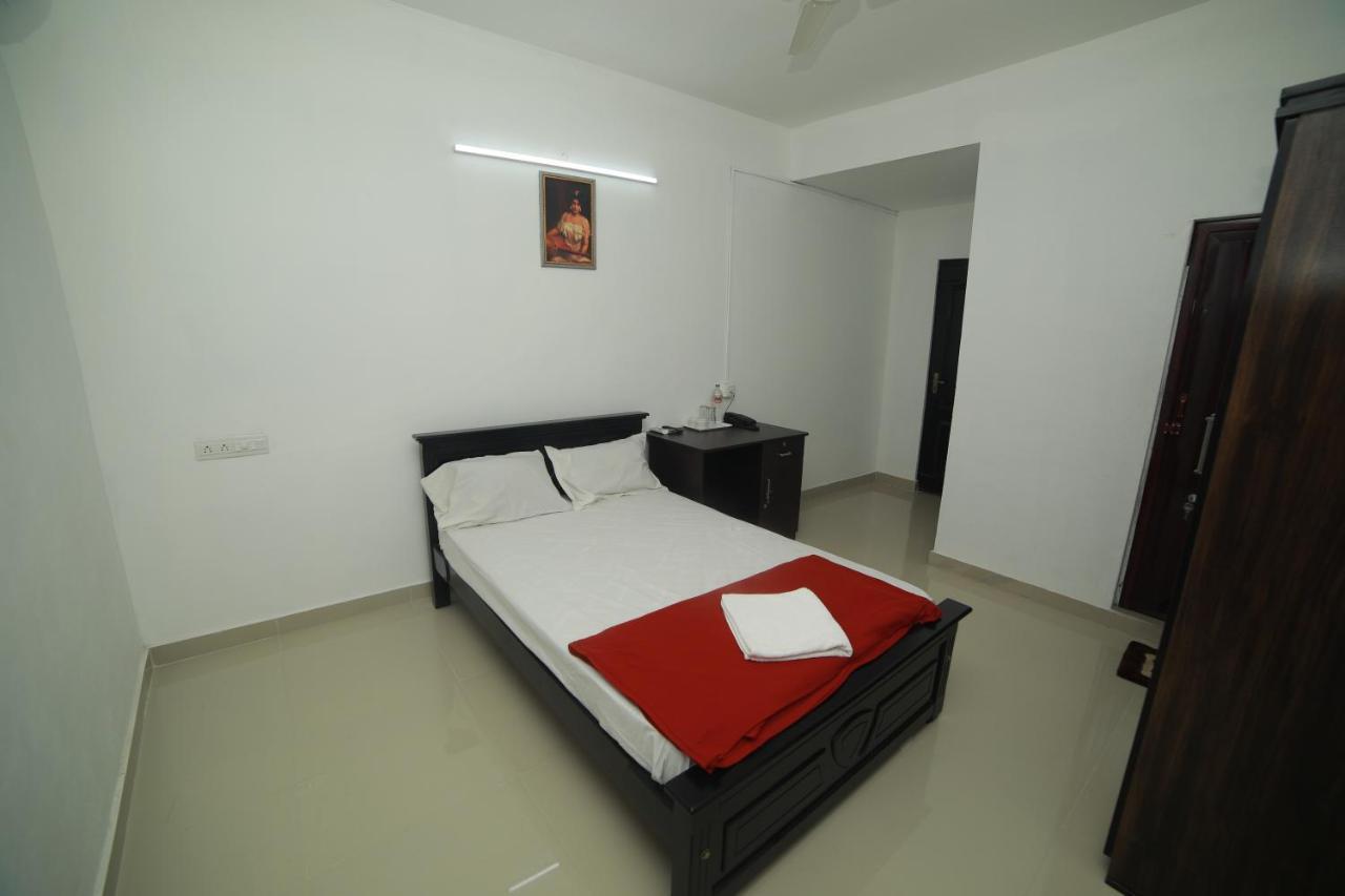 Meghna Residency होटल Thiruvananthapuram